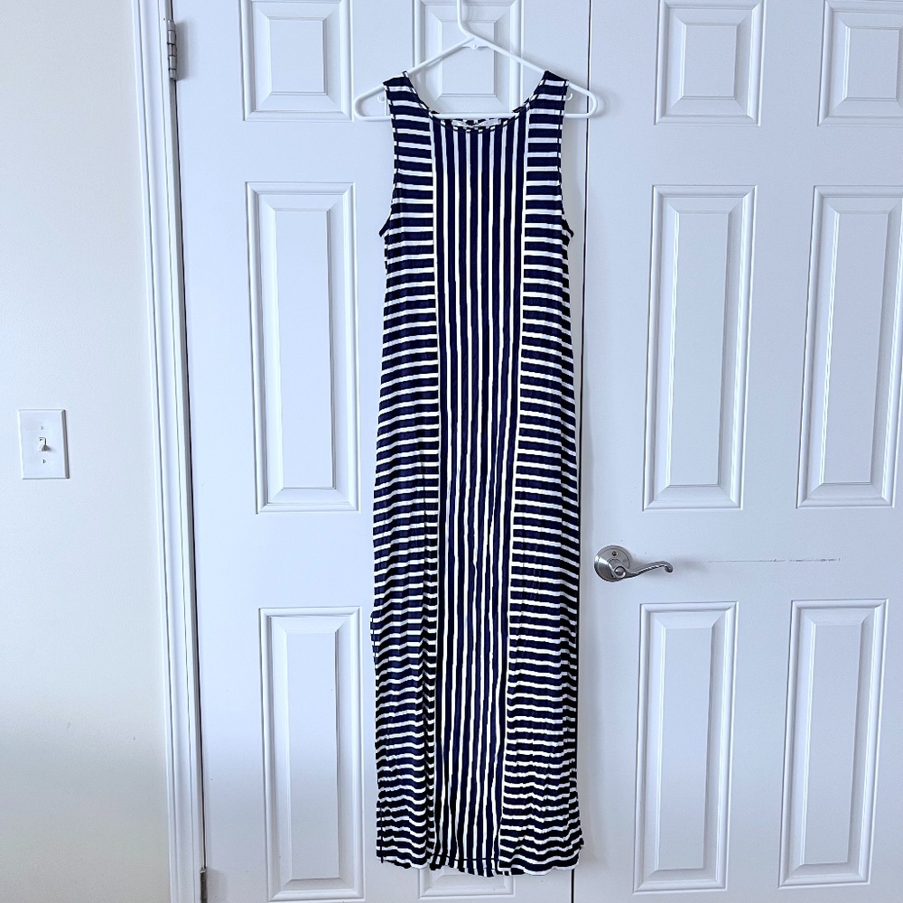Max Studio navy white striped maxi dress M medium